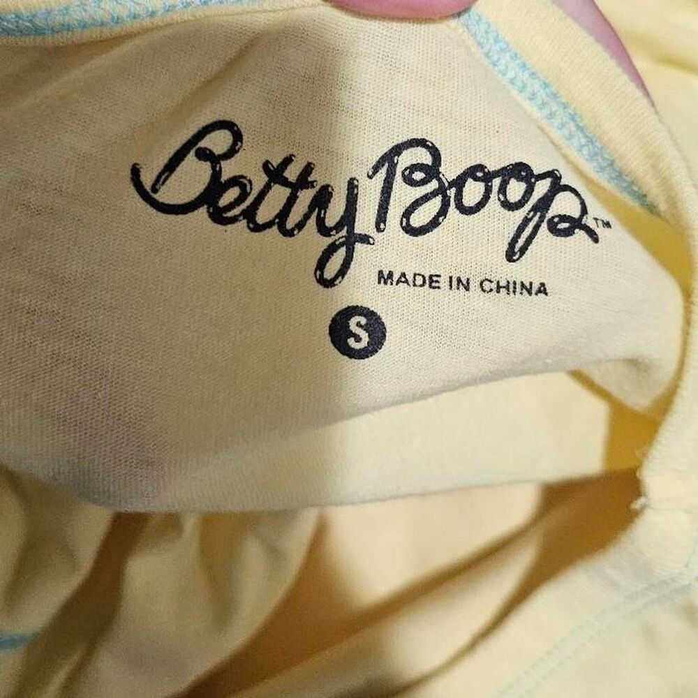 2000s y2k retro yellow betty boop tshirt - Picture 4 of 4